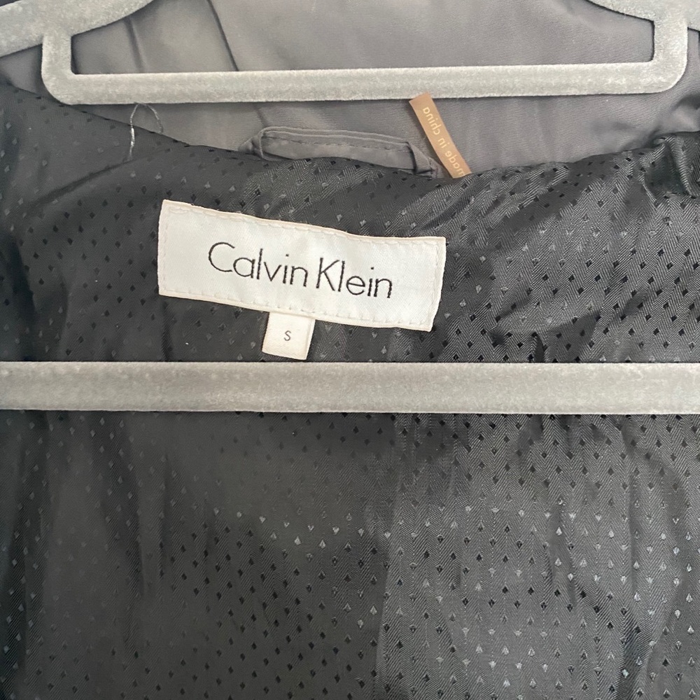 Calvin Klein long puffer coat - Picture 8 of 8